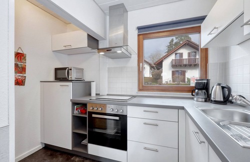 Kirchheim House | Beautiful Holiday Home Near Zeta with Lake View & Spa