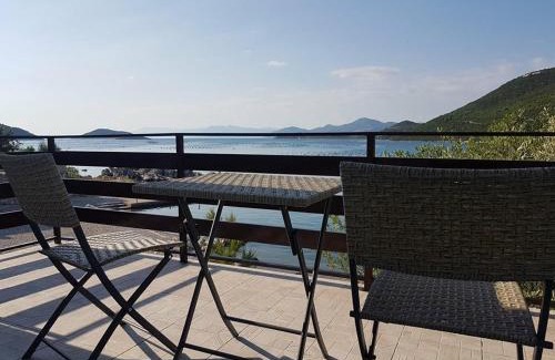 Brijesta House | Idyllic Oceanfront Getaway at Holiday Home Nikola Brijesta