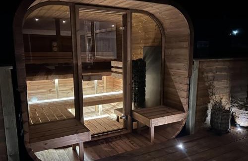 Hvidbjerg Strand House | Cozy Holiday Home Nine - Steps from the Sea in SE Jutland