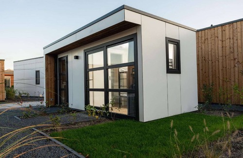 Loosdrecht House | Family-Friendly House with Three Bathrooms in Holiday Park