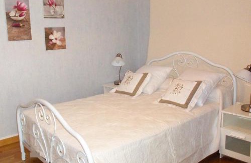 Langlerial House | Pet-Friendly Holiday Home O'Petit Bonheur – Rated 9.3/10