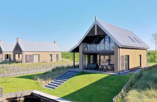 Tholen House | Oceanfront Holiday Home at Oesterdam Resort - Guest Rated 10/10