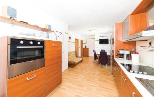 Okrug Donji House | Elegant 6 Bedroom Home in Okrug Donji with Pool