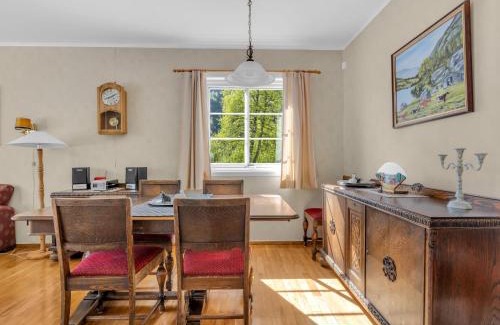 Aseral House | Oceanfront Holiday Home Olavbu - Guest Rated 9.3/10