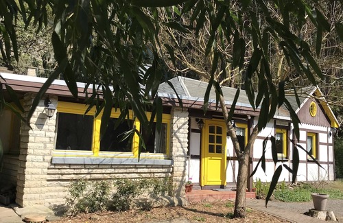 Bastei House | Elbe Retreat: Perfect Getaway for All Ages with Ocean View