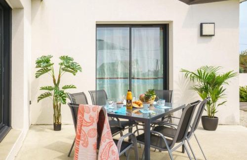 Telgruc-sur-Mer House | Pet-Friendly Holiday Home Orphée - Ideal for Families