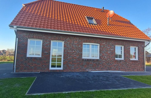 Neßmersiel House | Ideal Holiday Home Osterdeich with Ocean View & WiFi