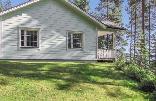 Lotjola House | Family-Friendly Holiday Home Päivärinne with Hot Tub