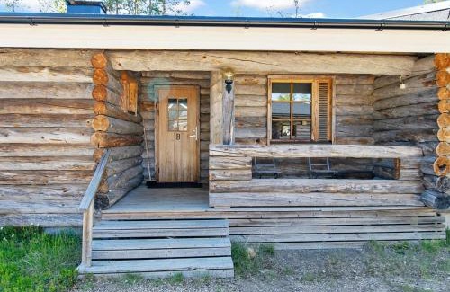 Saariselka House | Family-Friendly Retreat at Holiday Home Pökkömaja b
