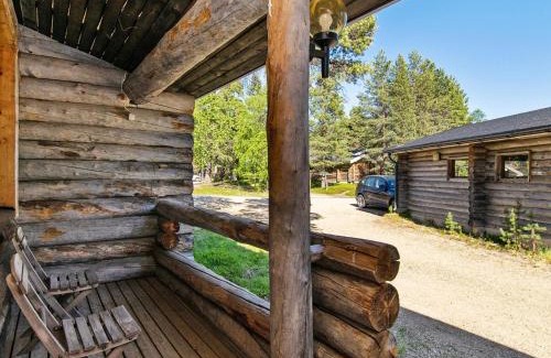 Saariselka House | Family-Friendly Retreat at Holiday Home Pökkömaja b