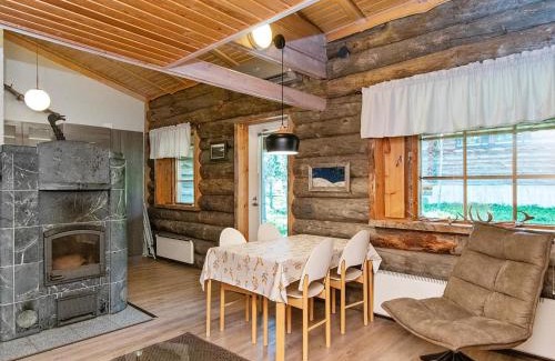 Saariselka House | Family-Friendly Retreat at Holiday Home Pökkömaja b