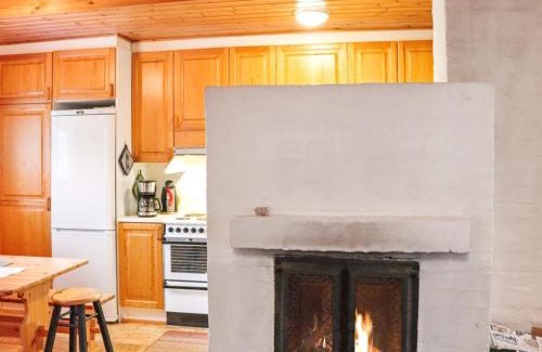 Tormanmaki House | Discover Holiday Home Paljakan Pirtit A4: Family-Friendly Retreat