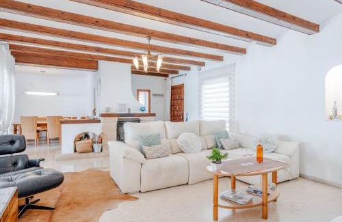 Ermita House | Holiday Home Pascal by Interhome