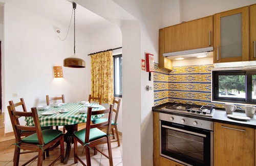 Santa Luzia House | Inviting Holiday Home 'Pedras Del Rei Ll' with Pool & Wi-Fi