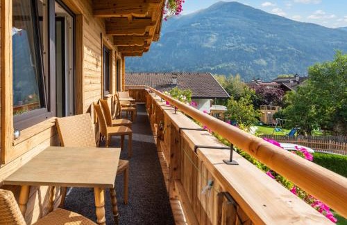 Fuegen House | Charming Holiday Home Penz with Family and Pet-Friendly Perks