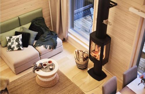 Napapiiri House | Family-Friendly Getaway at Holiday Home Petäjä by Interhome