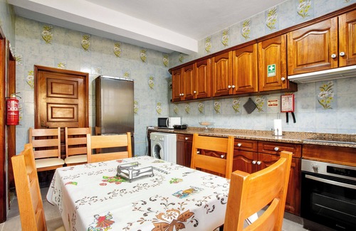Tabua House | Holiday Home 'Pico The Best View' with Sea View, Private Terrace and Balcony