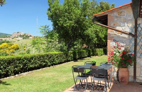 Roccastrada House | Exceptional Holiday Home Poggiolo: Pet-Friendly Retreat