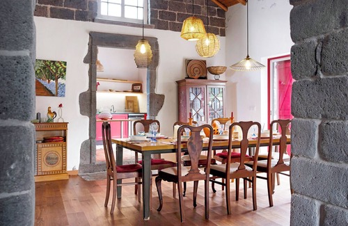 Vila Franca do Campo House | Sea View Holiday Home 'Ponta Da Amora' with Top Amenities