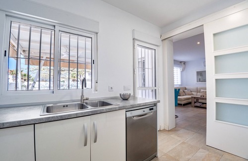 Punta Umbria House | Cozy Beachside Holiday Home with Ocean View and Wi-Fi