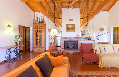 Santiago do Cacem House | Inviting Holiday Home 'Monte Do Cerro Verde' with Pool