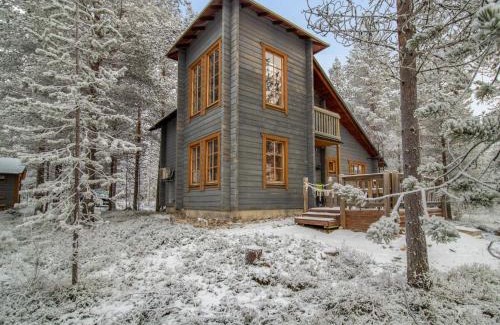Lampivaara House | Cozy Holiday Home Pyhä-kohu: Perfect for Families & Pets