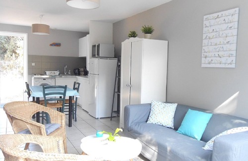 Le Conquet House | Cozy Beachside Retreat with Pool & Ocean View - Guest Rated 9.8