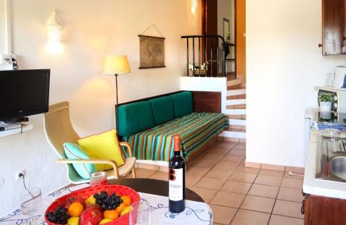 Moncarapacho e Fuseta House | Family-Friendly Holiday Home Quinta da Murteira with Pool