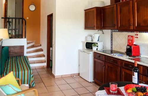 Moncarapacho e Fuseta House | Family-Friendly Holiday Home Quinta da Murteira with Pool