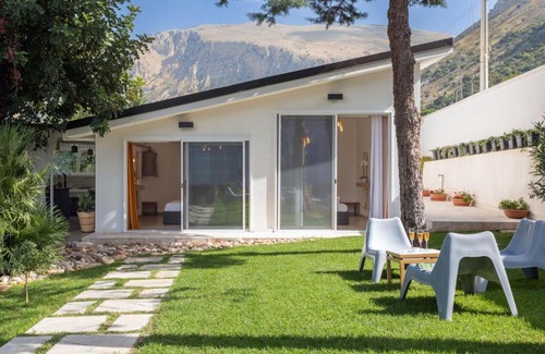 Terrasini House | Premier Holiday Home Quirat with Hot Tub & Family-Friendly Perks