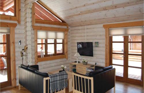 Farso House | Inviting 3 Bedroom Home in Fars - Pet and Child Friendly