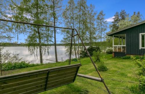Mikkeli House | Pet-Friendly Retreat: Holiday Home Rantapelto Awaits!