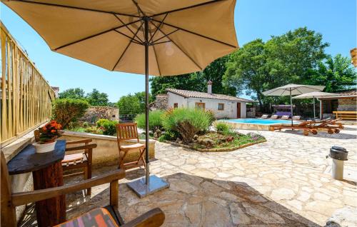 Rezanci House | Relaxing Retreat in Rezanci with Pool and Family Amenities