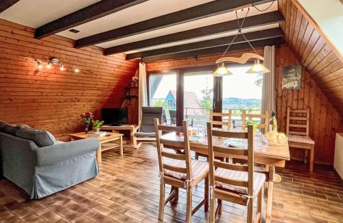Wilhelmsdorf House | Pet-Friendly Holiday Home Pfrungen: Family Fun Awaits