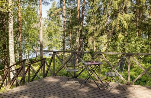 Asikkala House | Pet-Friendly Holiday Home Rinnekämppä with Hot Tub