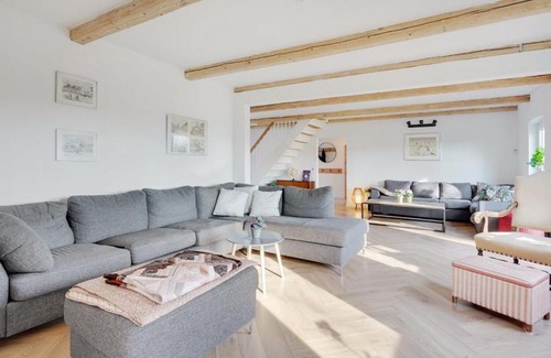 Sakskobing House | Family-Friendly Holiday Home Rouwen, 1km from the Sea