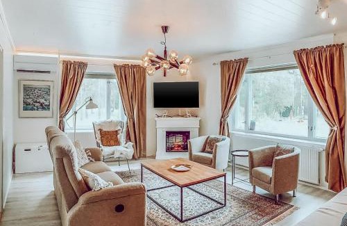 Rovaniemi House | Top-Rated Holiday Home Rovaniemi Ainola for Families