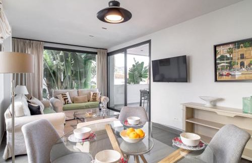 Chimenea House | Inviting Holiday Home Royal with Pool & Child-Friendly Amenities