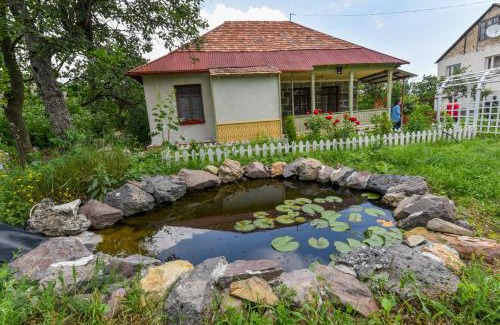 Odzun House | Pet-Friendly Holiday Home Ruben with Top Ratings for Families