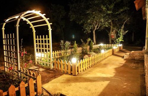 Odzun House | Pet-Friendly Holiday Home Ruben with Top Ratings for Families
