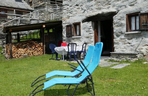 Malvaglia-dagro House | Inviting Holiday Home Rustico Bellavista for Families & Pets