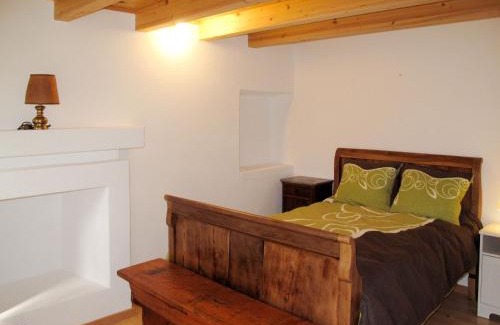 Malvaglia-dagro House | Pet-Friendly Holiday Home Rustico De Leoni for Families