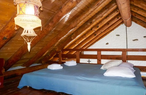 Acquarossa House | Pet-Friendly Holiday Home Rustico Girasole - Rated 9.3/10