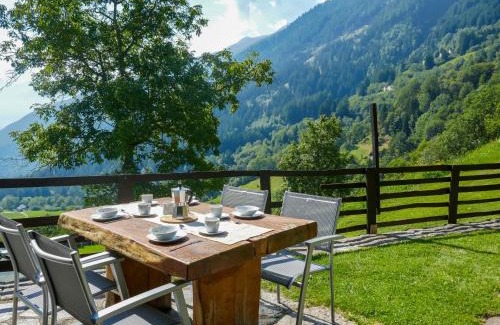 Acquarossa House | Pet-Friendly Holiday Home Rustico Girasole - Rated 9.3/10
