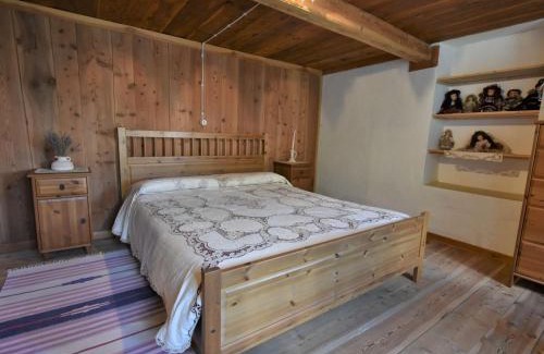 Guglielmo House | Family-Friendly Holiday Home Rustico Olmo Awaits You
