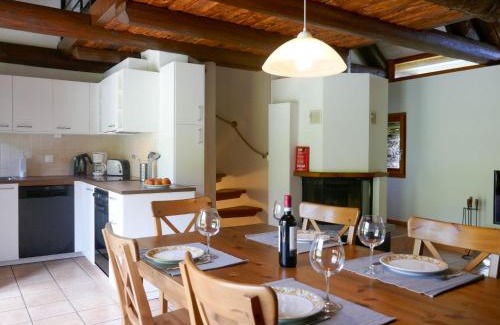Acquarossa House | Pet-Friendly Holiday Home Rustico Tecc du Martin Awaits