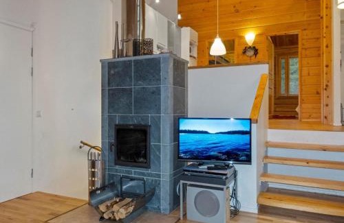 Salla House | Discover Holiday Home Sallan Lumous - Family Friendly Retreat