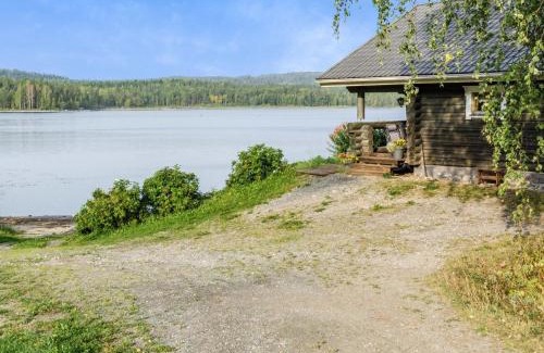 Koli National Park House | Inviting Holiday Home Savilahti with Hot Tub and Pet-Friendly