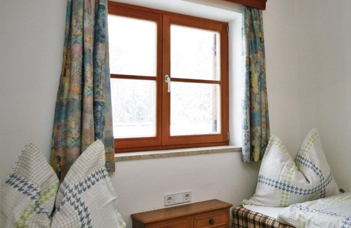 Wolfsberg House | Inviting Holiday Home Schönhart with Pet-Friendly Amenities