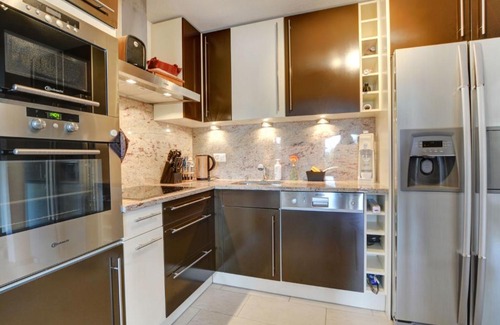 Anzere House | Experience Holiday Home Schumi: Family-Friendly Retreat